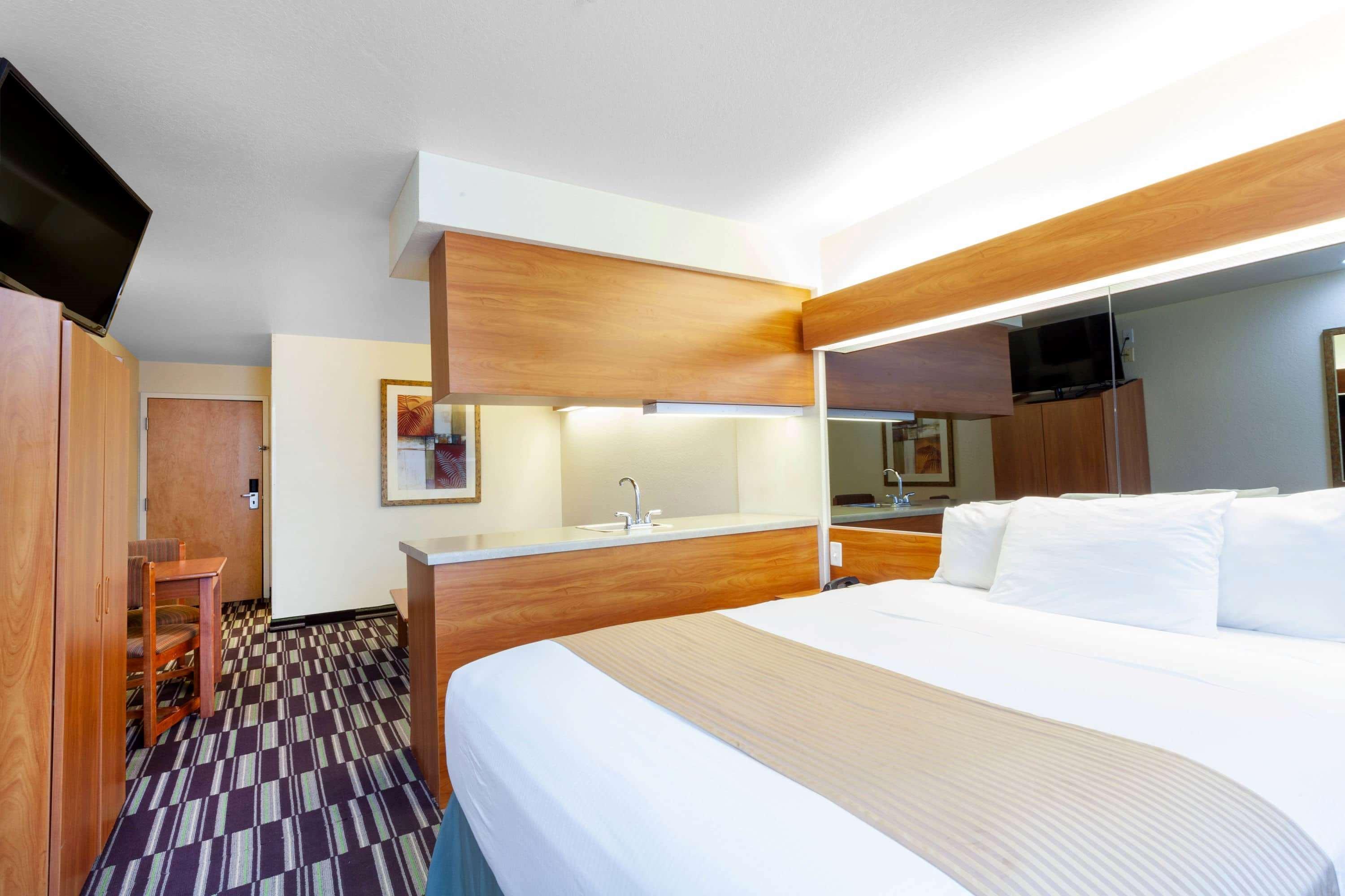 Microtel Inn & Suites By Wyndham Gulf Shores Exterior foto